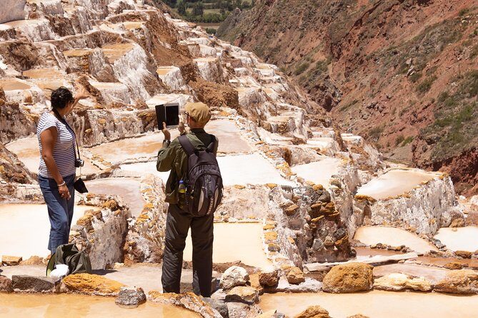 Day Tour to Salineras: Maras and Moray from Cusco - The 8:00 am Pickup and the Drive Through Chinchero