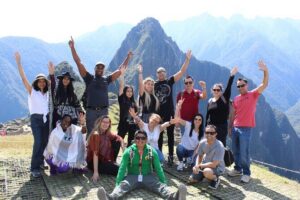 Day Trip Tour to Machu Picchu from Cusco - Guides on the day: personalities that shape the experience