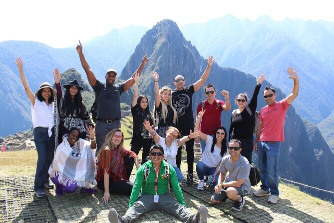 Day Trip Tour to Machu Picchu from Cusco - Guides on the day: personalities that shape the experience