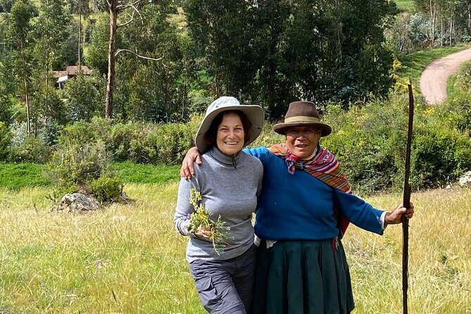 Discover the secrets of Andean nature in Pisac - Medicinal Plants in Plain English: How This Knowledge Gets Translated