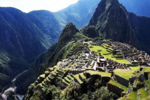 Epic Machu Picchu 2-Day Adventure by Car with Overnight Stay - Day 2: the 4:30 am start, the 1.5-hour climb, and a real guided tour