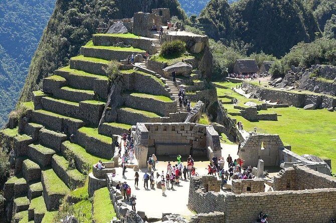 Excursion to MachuPicchu from Cusco with lunch | Private Service| - Lunch in Aguas Calientes: included, but don’t plan on a long sit-down
