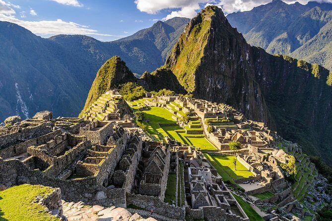 Excursion to MachuPicchu from Cusco with lunch | Private Service| - Price and tickets: how admission availability affects your day