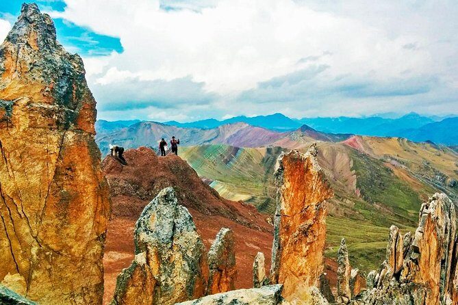 Excursion to Rainbow Mountain Palcoyo from Cusco - Palcoyo’s “gentle hike” reputation is real, but altitude stays altitude