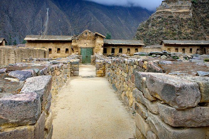 Excursion to Sacred Valley of the Incas tour - Private service. - Urubamba River Bridge lunch: fuel without turning your day into a chore