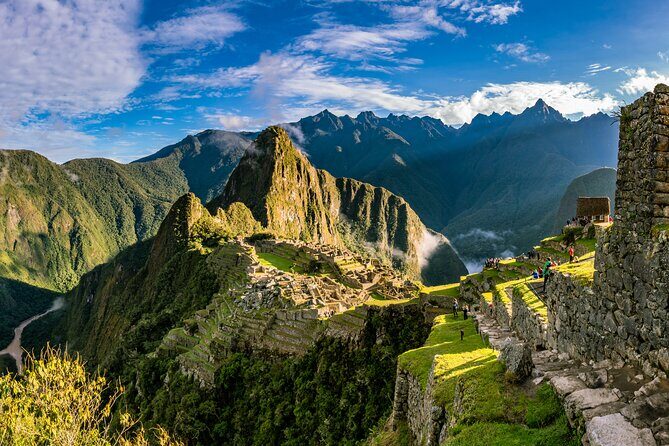 Excursion to the Sacred Valley and Machu Picchu by Panoramic Train - Urubamba Lunch and Ollantaytambo: The Sacred Valley in Real Time