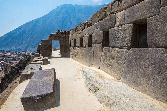 Excursion to the Sacred Valley and Machu Picchu by Panoramic Train - Machu Picchu With a Private Guide: Getting Your Bearings Fast