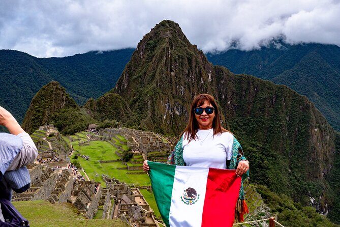 From Cusco - 2-Day Tour to the Sacred Valley and Machu Picchu with Lunch - Logistics and timing: the real stuff to watch