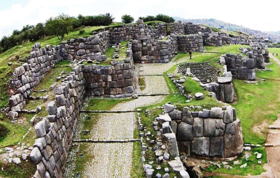 From Cusco: City tour 4 ruins + Qoricancha - Sacsayhuamán’s Stone Walls and Why They Still Feel Impressive