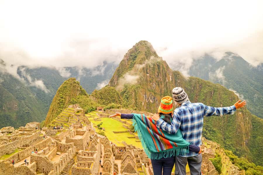 From Cusco: Machu Picchu Full-Day Guided Tour - Pickup and transport flow: Cusco to Ollantaytambo to Aguas Calientes