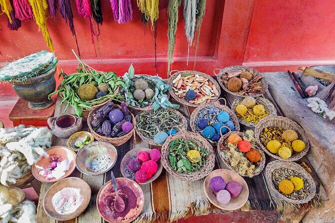 From Cusco: Moray, Maras Salt Mines & Chinchero Weavers Half-Day - Key things that make this tour work