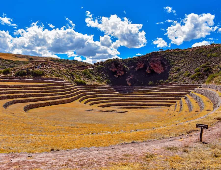 From Cusco: Moray, Maras Salt Mines & Chinchero Weavers Tour - Chinchero Weavers workshop: Quechua textiles and plant dyes