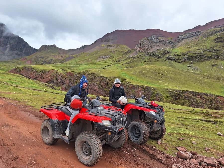 From Cusco: Mountain of colors and red valley on ATVs - What to pack (and what to avoid) for this high-Andes day
