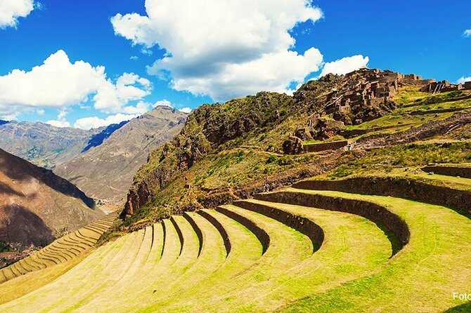 Full-Day Excursion to Sacred Valley, Pisac and Ollantaytambo from Cusco - Chinchero (Complejo Arqueológico): Inca walls and colonial layers