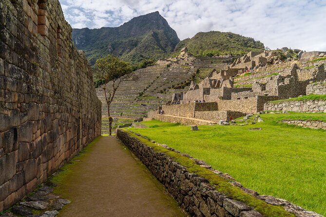 Full Day Guided Tour to Machu Picchu Transportation Included - Quick hits before you go