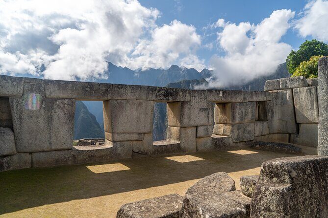 Full Day Guided Tour to Machu Picchu Transportation Included - Who this tour suits best (and who should consider alternatives)