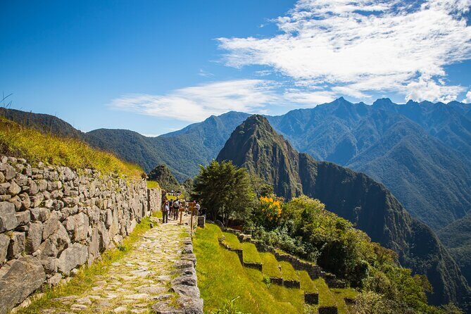Full Day Private Tour of Machu Picchu from Cusco - The train + bus route that keeps your day on rails