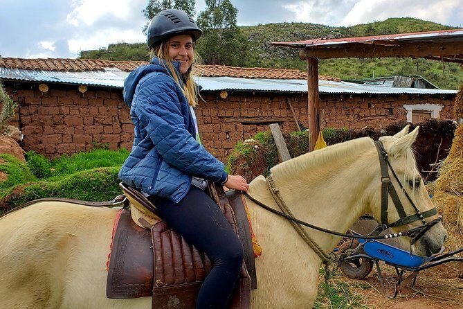 Half day Horseback Riding tour around Sacsayhuaman park - The timing that works: 9:00 and 13:30 departures
