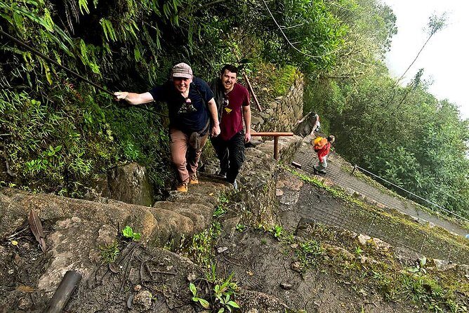 Huayna Picchu and Machu Picchu from Cusco Full day - Aguas Calientes: lunch time with no pressure