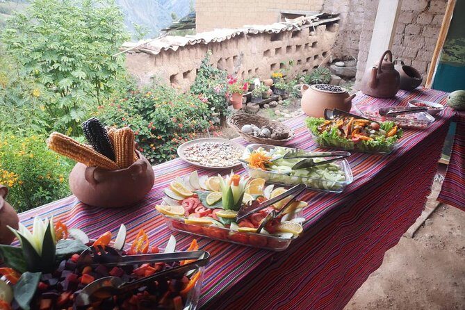 Humantay Lagoon - Guide talks on Andean plants and animals: more than just walking