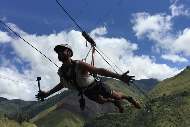 Inca Jungle Trail to Machu Picchu 4 Days - Day 1 continues: Santa María rafting, where the fun is guided and controlled