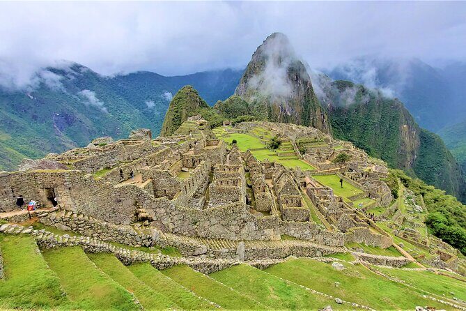 Machu Picchu Entrance Ticket - Circuit 2 Last-Minute Plan: Included Bus, Private Guide, and Real-World Support