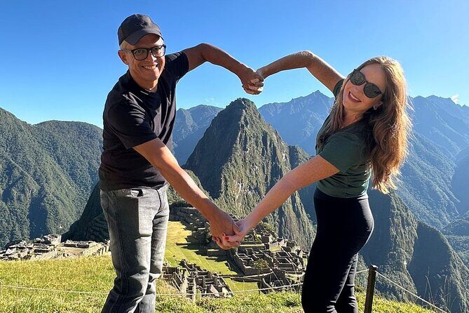 Machu Picchu Full Day Tour - Bus up to Machu Picchu: what to expect once you land