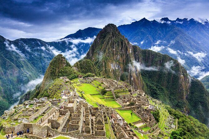 Machu Picchu Full Day with lunch by Aludi Travel - Aguas Calientes: the practical reset after the ruins