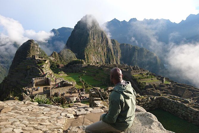 Machu Picchu Premium Full Day tour - A 2 ½-hour private guided tour: seeing Machu Picchu with context