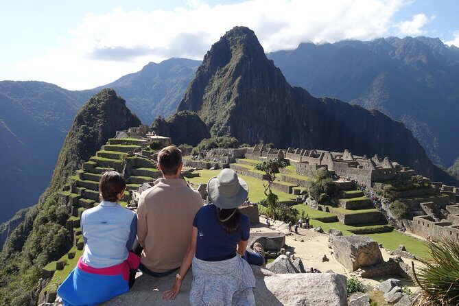 Machu Picchu Private Tour from Aguas Calientes (Tickets included) - Guard House Views and the Urban Sector Walk
