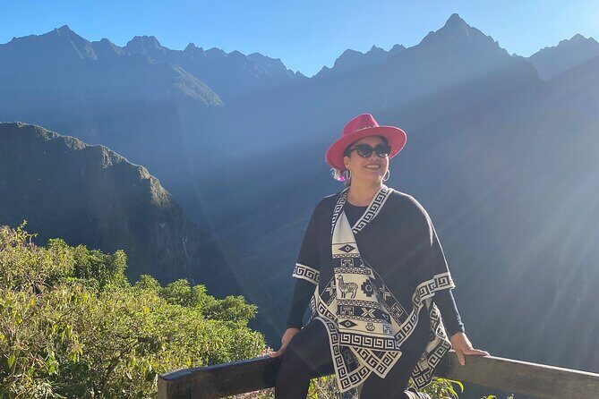 Machu Picchu Private Tour - The Classic Photo Stop: 15 Minutes to Get Your Bearings