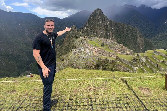 Machu Picchu & Sacred Valley: 2 Day Combo Tour - Day 2 Machu Picchu: early walk, expert guide, and free time