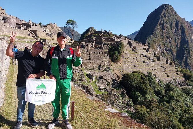 Machu Picchu & Sacred Valley 2-Day Tour - Day 2: Machu Picchu with bus transfer and a guided entry