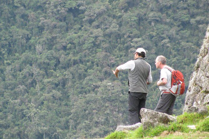 Machupicchu tour guide - From Aguas Calientes pickup to the bus station: the morning flow
