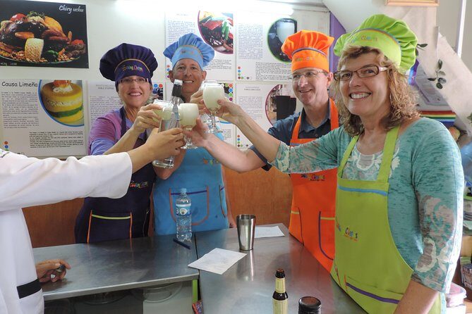 Market-to-Table Peruvian Cooking Class and Cocktail in Cusco - Pisco sour (and lemonade): the cocktail moment without the stress