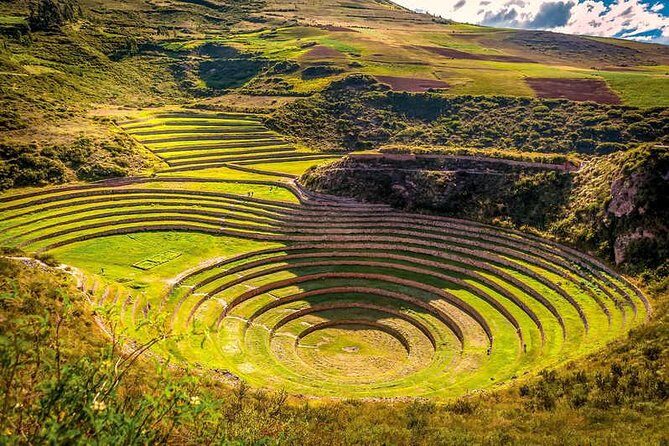 Moray and Salinera de Maras Half Day - Chinchero textile stop: the part that makes the day feel human