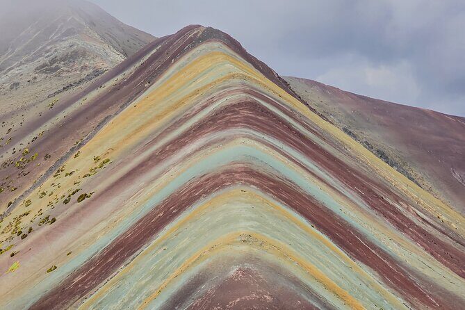 Mountain of Colors Vinincnever Full Day Tour from Cusco - Getting Out of Cusco: The 4:30 a.m. Reality Check