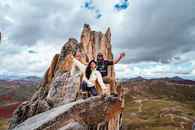 Palccoyo Rainbow Mountain Tour - Scenic Hike & Andean Lunch - The 4:00 a.m. Cusco Start and Andean Breakfast Reset