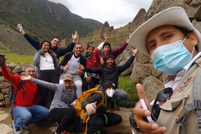 Private Professional Guide in Machu Picchu from Aguas Calientes - Crowd Strategy and Photo Spots: Getting the Best Version of the Day