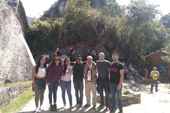 Private Professional Guide in Machu Picchu from Aguas Calientes - Getting to the Main Gate: Bus, Timing, and the Bathroom Break