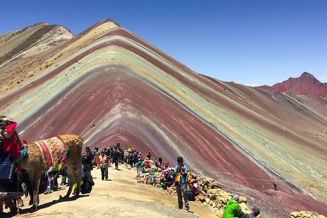 Private Rainbow Mountain Full Day Tour - Stop 2: The 2-Hour Rainbow Hills Walk