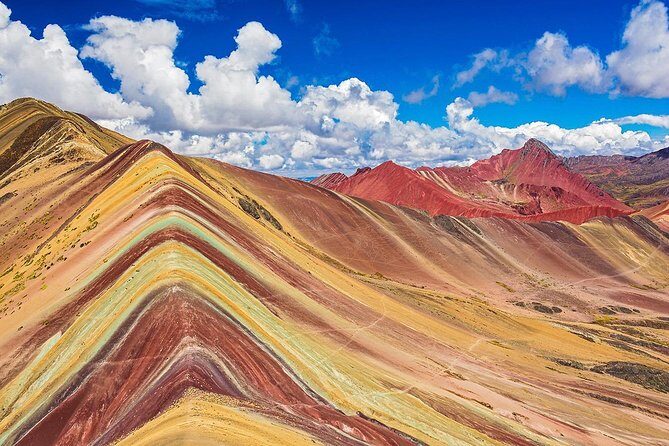 Private Rainbow Mountain Tour From Cusco – Vinicunca Rainbow Mountain - Time at Rainbow Mountain: Photos, Snacks, and Staying Present