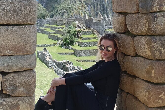 Private Tour Guide in Machupicchu from Aguas Calientes. - Practical details on the day: buses, timing, and bathroom planning