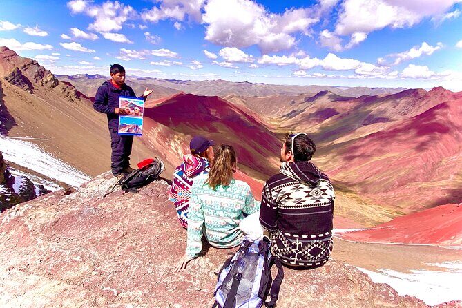Private Tour Rainbow Mountain + Red Valley + LUNCH - Pullawasipata Lunch and the Ride Back to Cusco