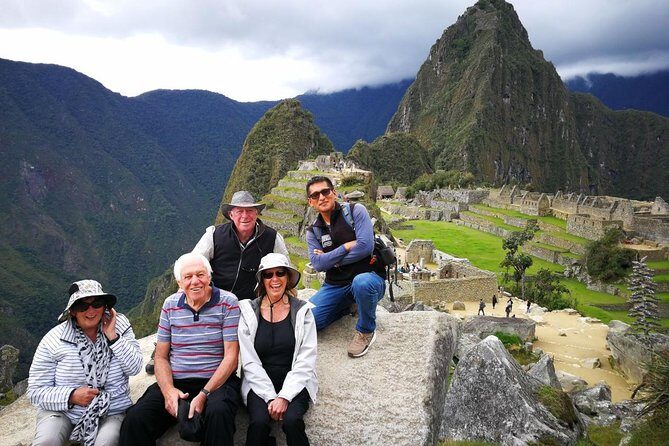 Private Tour To Machu Picchu Full Day - Aguas Calientes to the Entrance: Bus Timing and Meeting Points