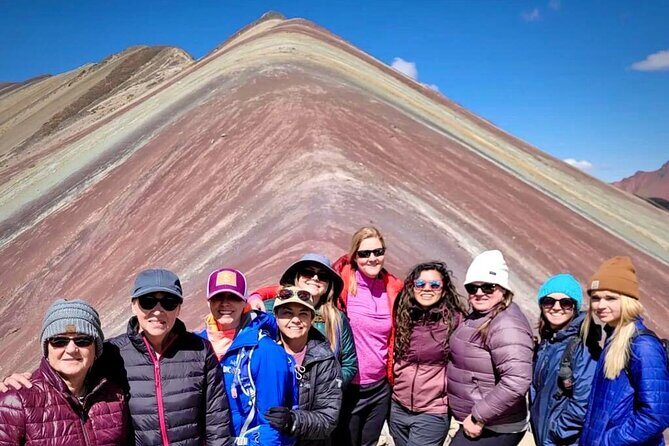 Rainbow Mountain Beat-the-Crowd: 7 AM Departure (Small groups) - Summit time: Ausangate views and local rituals at the top