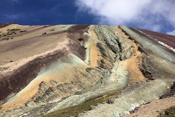 Rainbow Mountain Cusco Full Day - Reaching Seven Colors: 5,036 meters and the fog factor