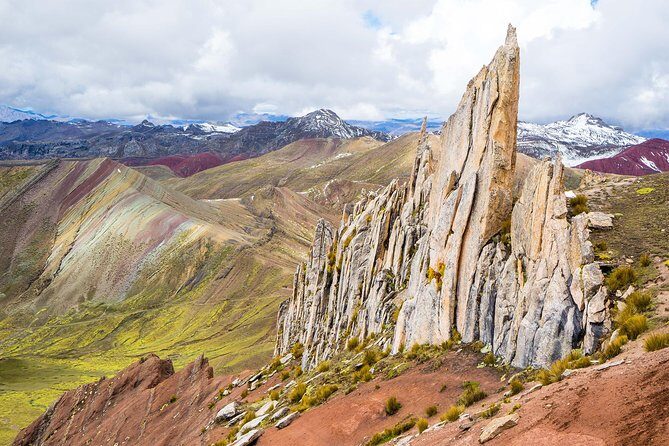 Rainbow Mountain Palccoyo 1 day ( Cusco ) - Guides on this route can change the whole mood