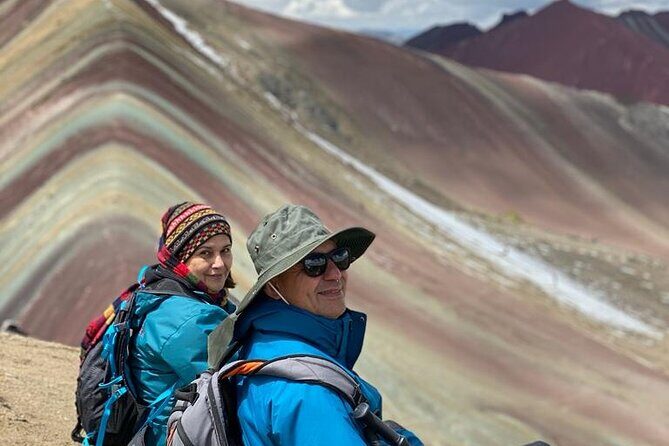Rainbow Mountain & Red Valley Tour (Premium Service) - At the summit: 15-minute guided explanation plus 30 minutes to breathe and shoot
