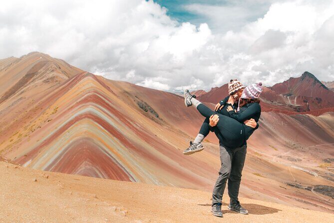 Rainbow Mountain Tour - Rainbow Mountain sunrise hike: why this day feels different